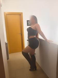 631844041: Chica busca chico en Álava