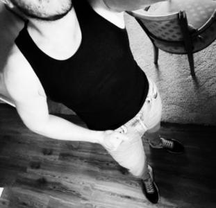 Chico busca chica en Badajoz: 