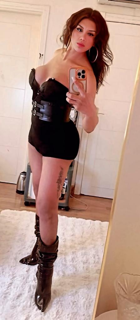 672097747: Transexual en Madrid
