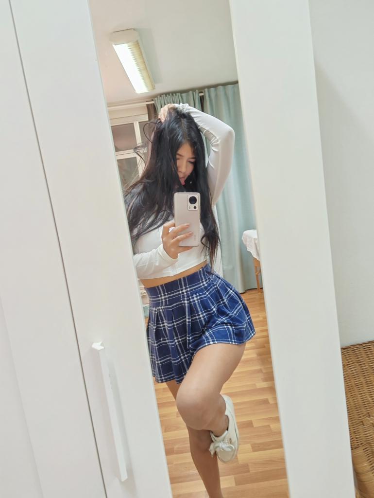 Chica busca chico en Granada: 