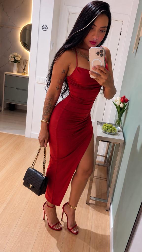 Chica busca chico en Mallorca: 