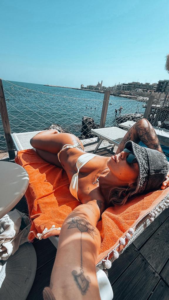 666883313: Chica busca chico en Málaga