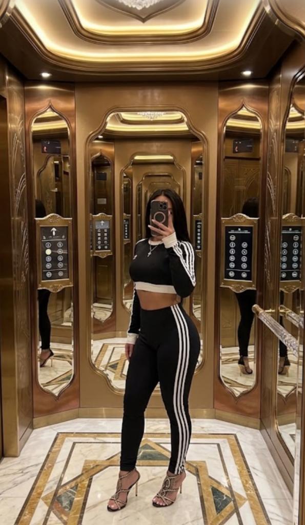 Chica busca chico en Granada: 