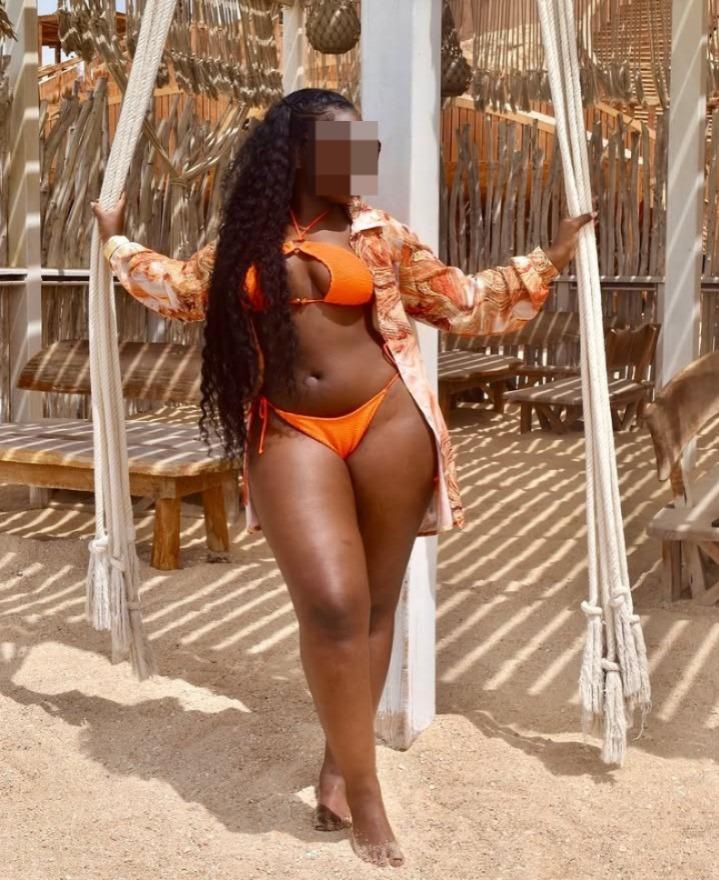 614975899: Chica busca chico en Cádiz