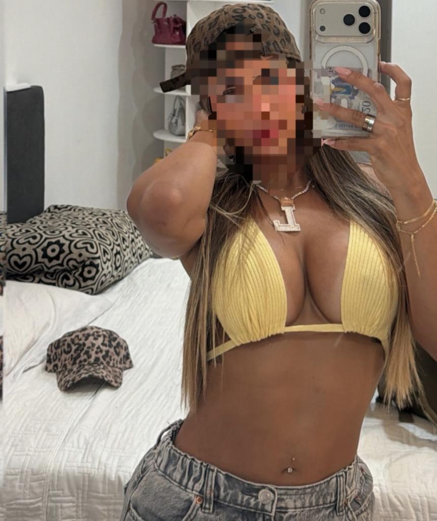 631545788: Chica busca chico en Cádiz