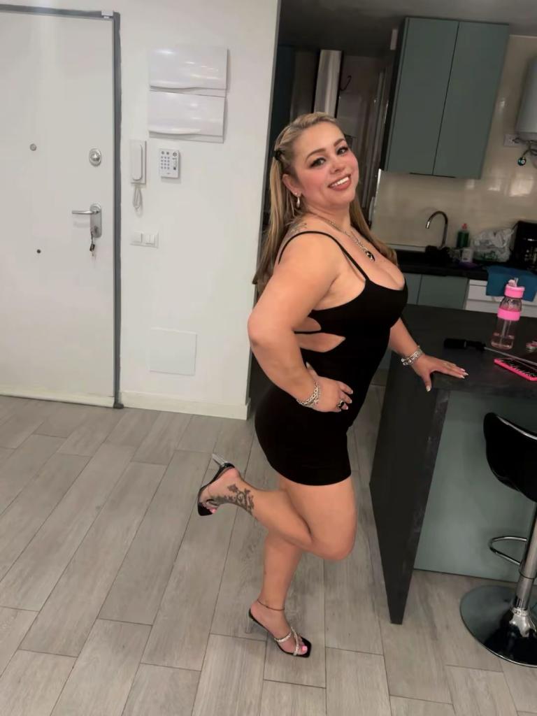 Chica busca chico en Madrid: 