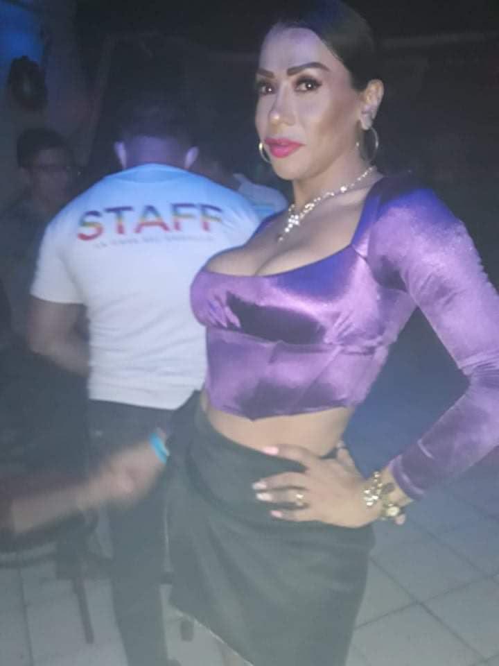 671523795: Transexual en León