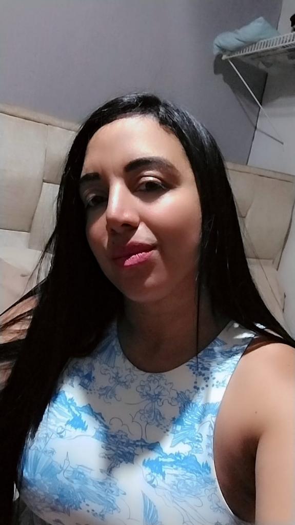 674929778: Chica busca chico en Badajoz