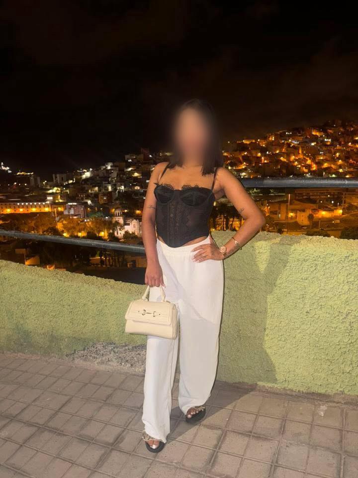 Chica busca chico en Barcelona: 