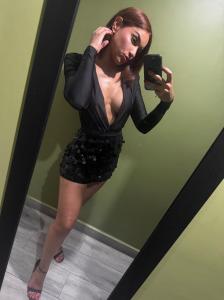 655305560: Chica busca chico en Madrid