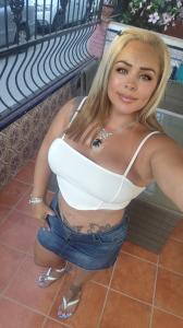 611326442: Chica busca chico en Málaga