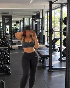 613309215: Chica busca chico en Almería