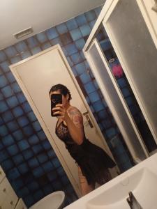 670657400: Chica busca chico en Barcelona