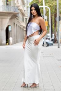 691559861: Chica busca chico en Barcelona
