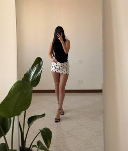 643572481: Chica busca chico en Madrid