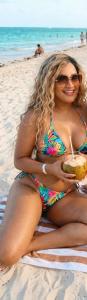 612491685: Chica busca chico en Málaga