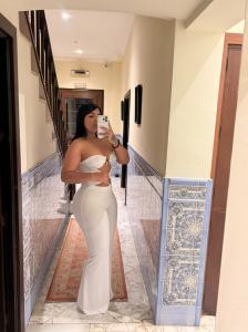 610107609: Chica busca chico en Sevilla