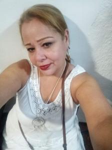 722272164: Chica busca chico en Cáceres