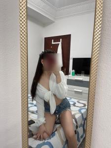 631174863: Chica busca chico en Navarra