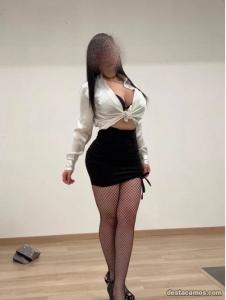 641858262: Chica busca chico en Madrid