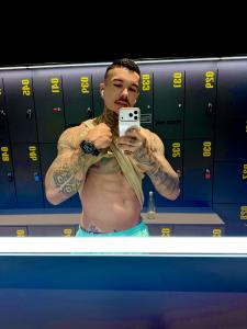 627218211: Chico busca chica en Barcelona