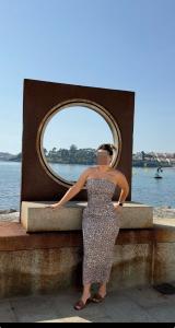 664337919: Chica busca chico en Pontevedra