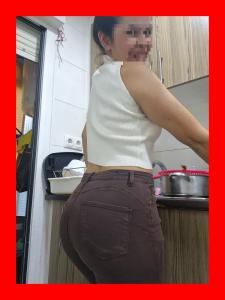647610024: Chica busca chico en Madrid