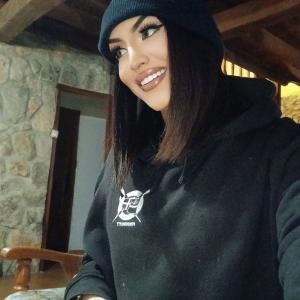 614487877: Travesti en Vizcaya