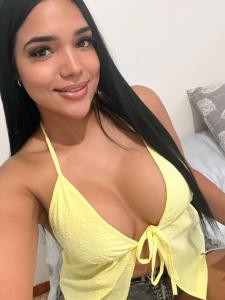 631012190: Chica busca chico en Murcia