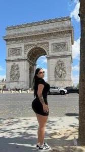 637682558: Chica busca chico en Lérida