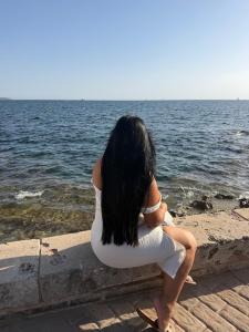 742092167: Chica busca chico en Málaga