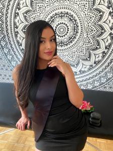 641983454: Chica busca chico en Málaga