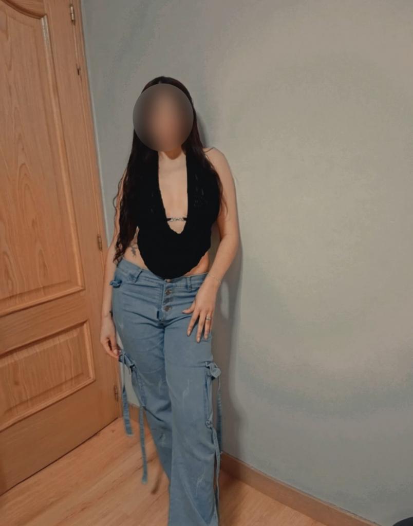 697699167: Chica busca chico en La Coruña