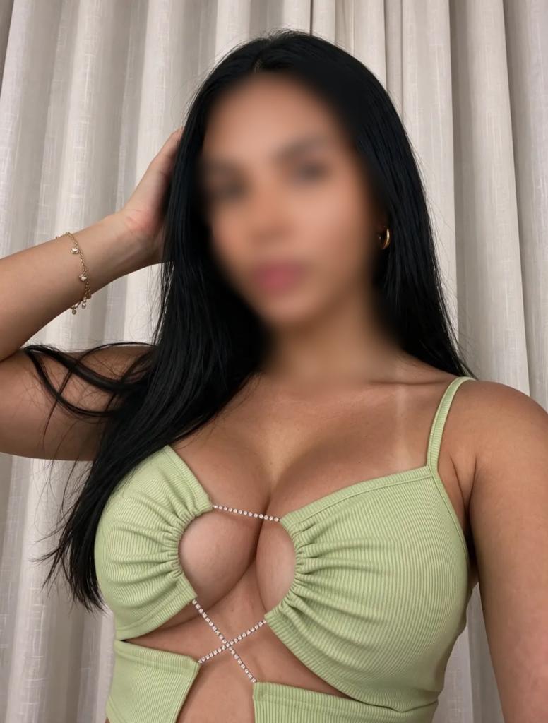 642741955: Chica busca chico en Asturias