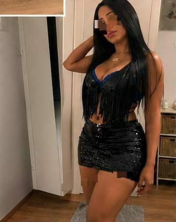 Chica busca chico en Tenerife: 