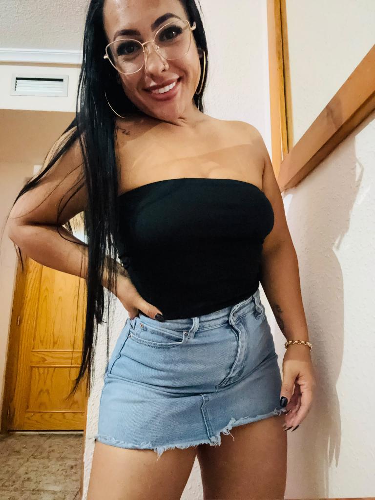 Chica busca chico en Granada: 