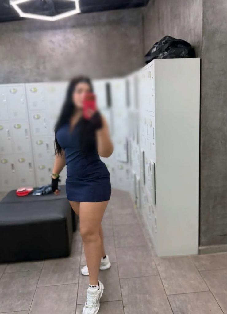 643562997: Chica busca chico en Cáceres