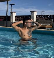 643701664: Chico busca chica en Barcelona
