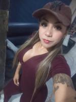 687555288: Chica busca chico en Barcelona