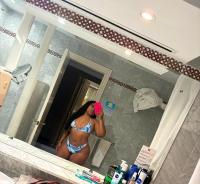 610768839: Chica busca chico en Sevilla