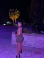 611279672: Chica busca chico en La Coruña