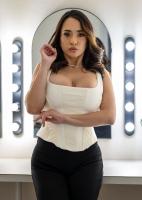 627292168: Chica busca chico en Barcelona