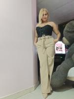 664339220: Chica busca chico en La Coruña