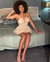 625084315: Chica busca chico en Sevilla