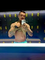 627218211: Chico busca chica en Barcelona