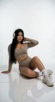 654490240: Chica busca chico en Madrid