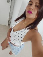 654929782: Chica busca chico en Cádiz
