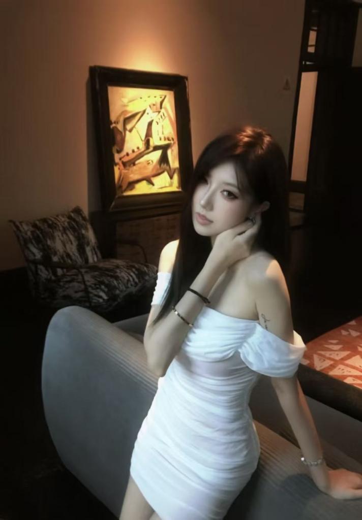 612452975: Chica busca chico en Madrid