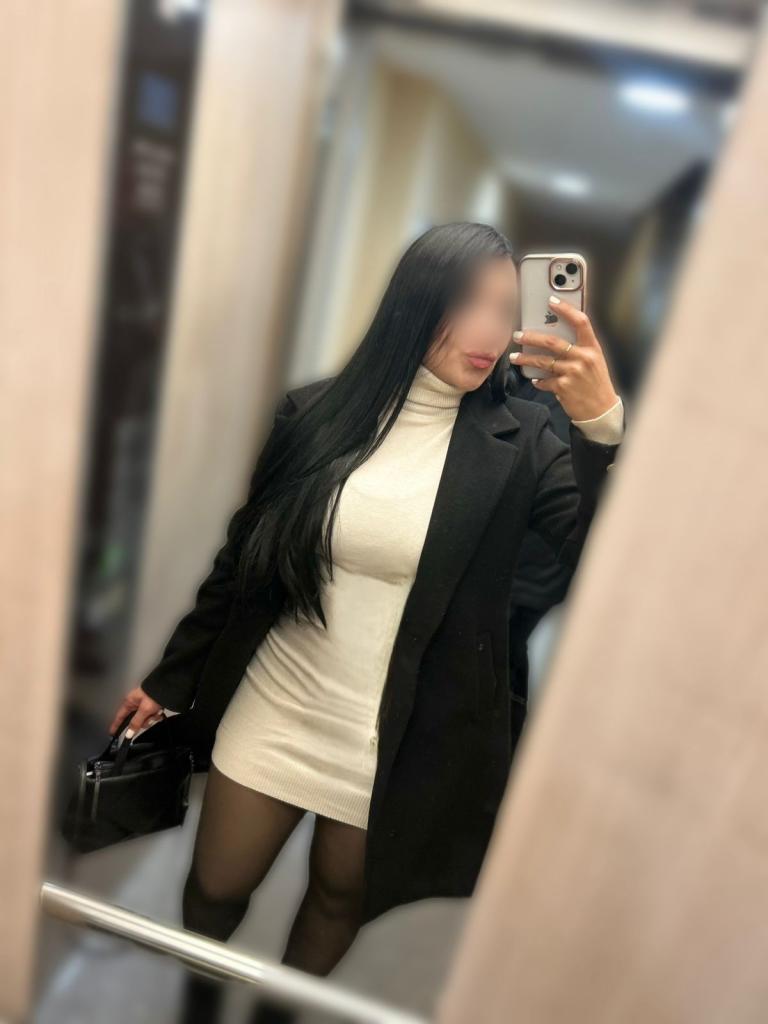 Chica busca chico en Granada: 