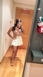694227779: Chica busca chico en Sevilla